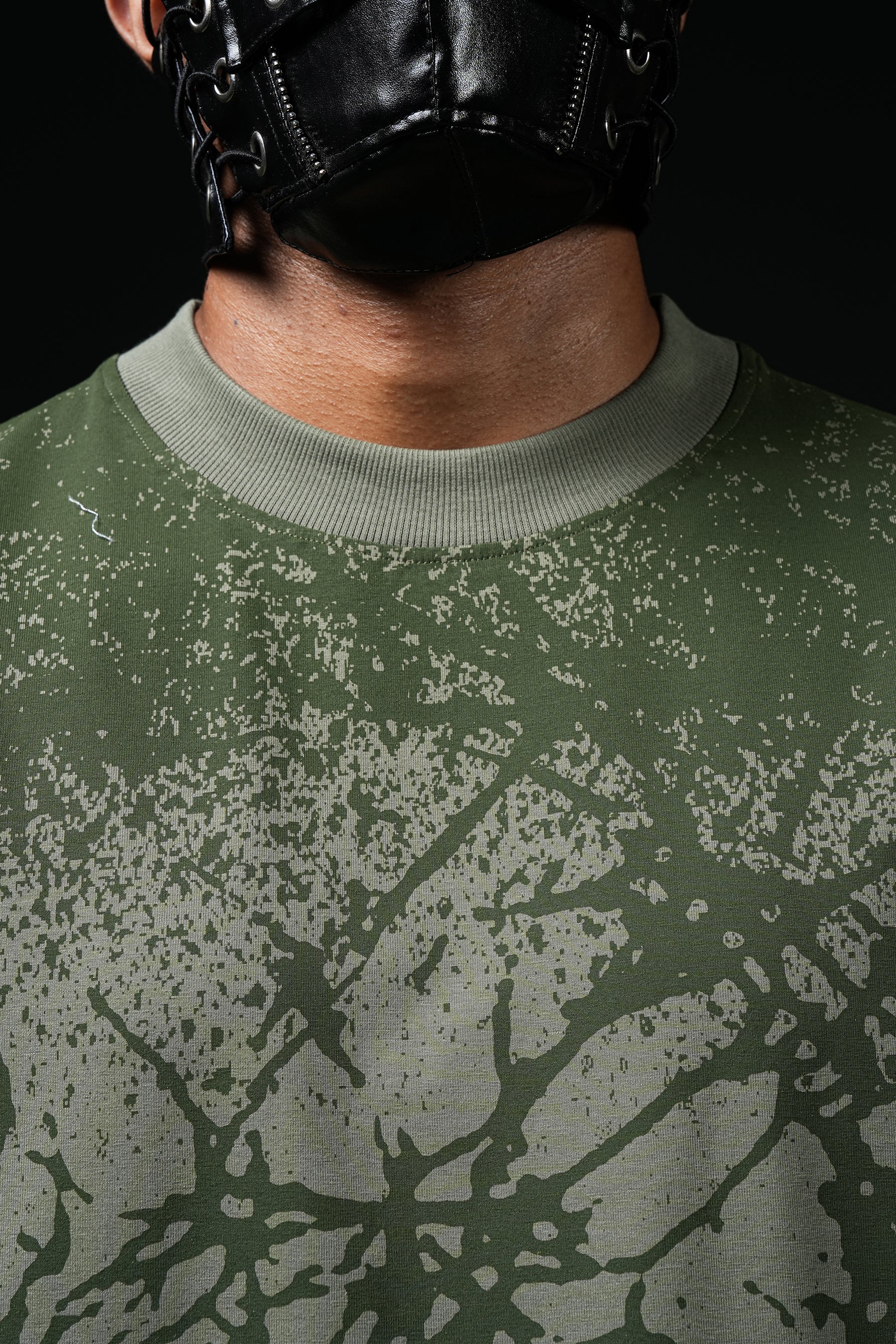 SCAR CROWNED T-SHIRT