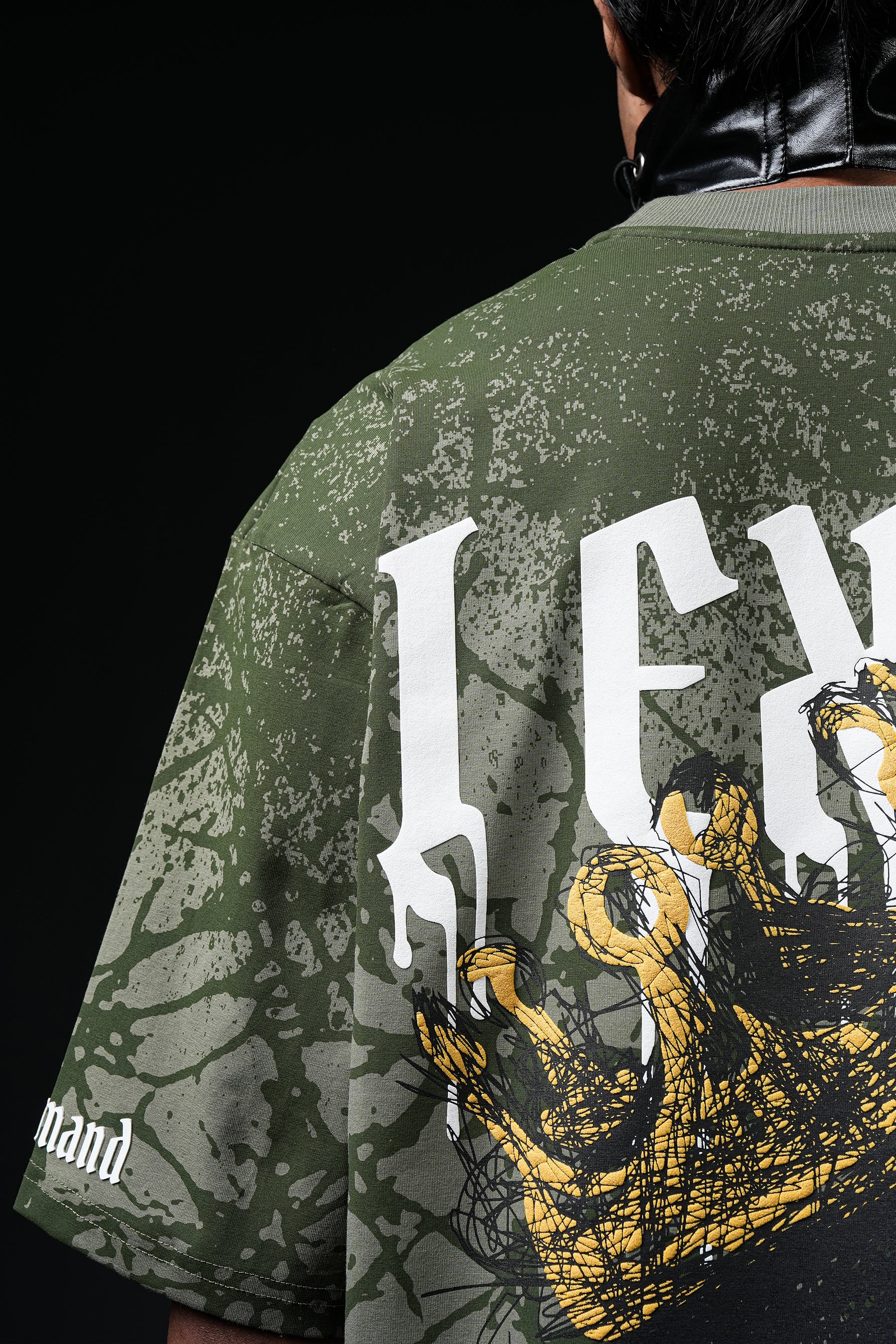 SCAR CROWNED T-SHIRT