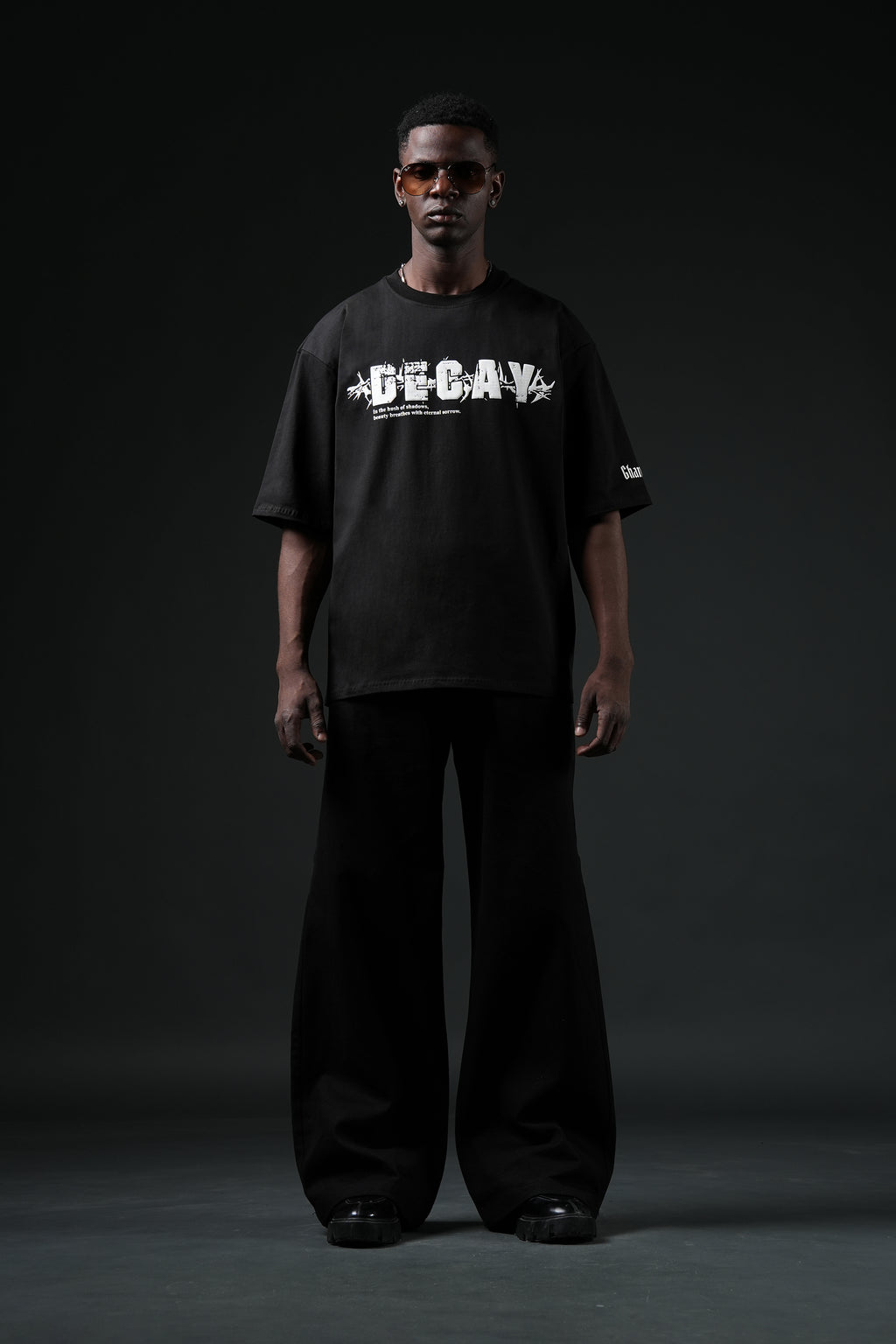 DECAY & BLOOM T-SHIRT